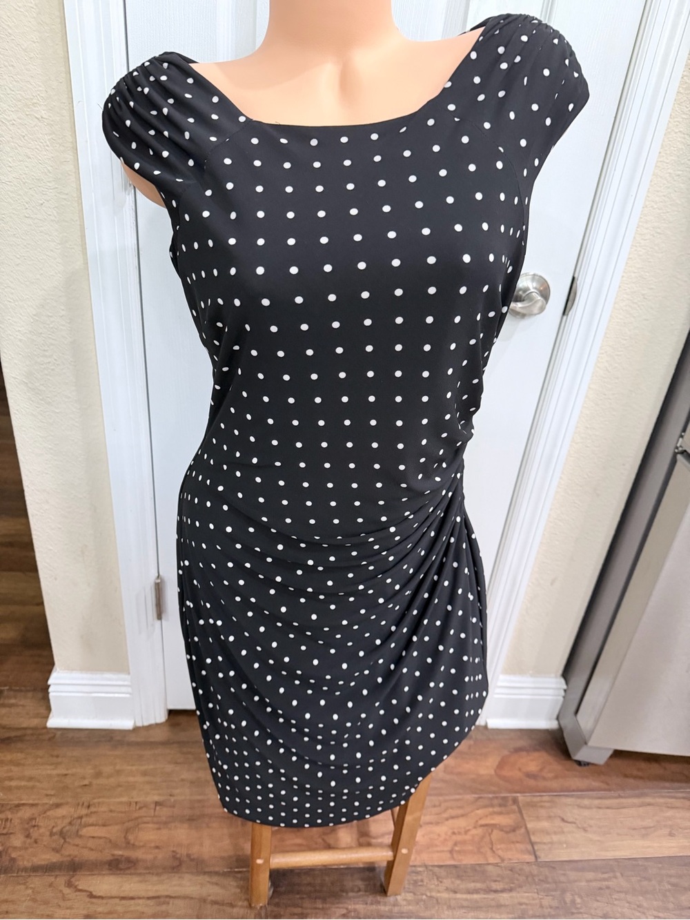 Lauren Ralph Lauren Black & White Polka Dot Sheath Dress Ruched Side Size 14